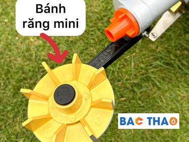 Béc BT32 pro - béc tưới phun mưa quay bánh răng mini bán kính 24 mét