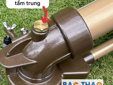 Béc BT42 - béc tưới phun mưa 3 tia có họng phun màu xanh kháng gió chống tắc béc